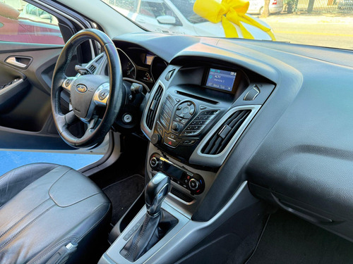 Ford Focus Sedan Ford Focus Sedan SE 2.0 16V PowerShift (Aut)