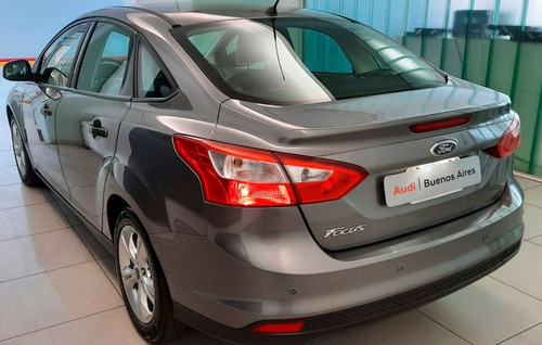 Ford Focus 4p 2.0l N Mt
