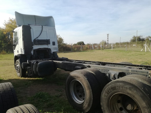 Iveco 450e 32t Rígido 4x2