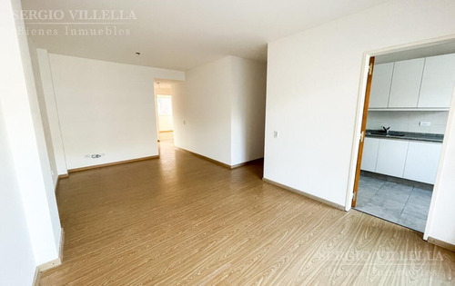 Imagen 6 de 18 de Corrientes 300 - Departamento De Dos Dormitorios Con Cochera En Venta En Rosario