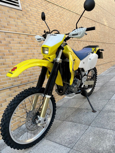 Suzuki Dr-ze 400