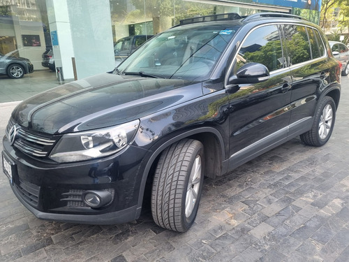 Volkswagen Tiguan 1.4 Wolfsburg Edition At