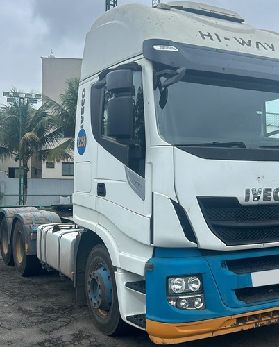 Iveco Hi-way 440 6x2 Ano 2021 R$ 350.000