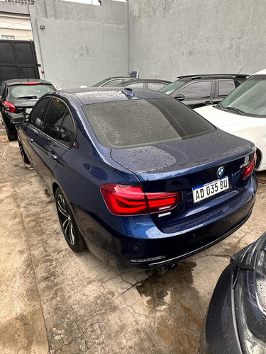 BMW Serie 3 3.0 330i Sedan Sport Line 252cv