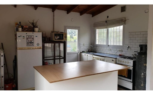 Imagen 8 de 13 de Hermosa Casa Quinta Sobre Lote De 2085 Mts2. Pontevedra