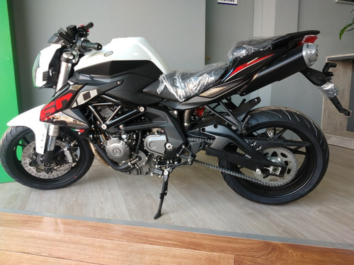 Imagen 2 de 5 de Benelli Tnt 600i