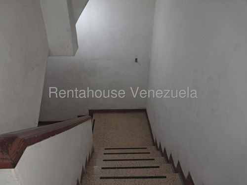 Gran Oportunidad Comodo Apartamento En Las Acacias. Mls # 25-21169 Lp