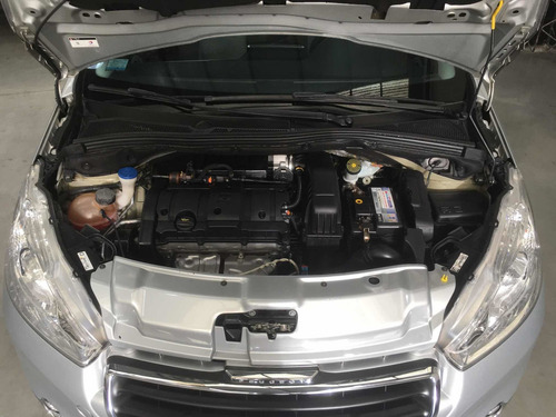 Peugeot 208 1.6 Allure Touchscreen