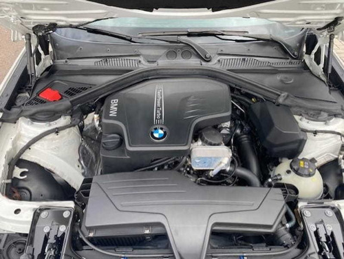 Imagem 4 de 15 de Bmw 120i Sport Activeflex 2016