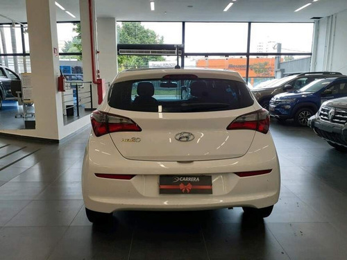 Imagem 4 de 12 de Hb20 1.0 Comfort Plus 12v Flex 4p Manual