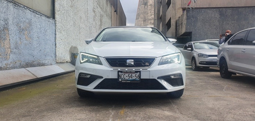 Imagen 2 de 9 de Seat Leon 1.4 T Fr 150 Hp Estandar Blanco 2018