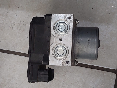 Modulo Abs Ford Mustang 13-14 Er33-2c405-aa Ml462 (Usado)
