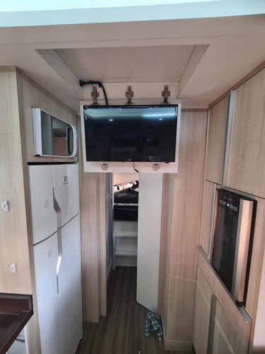 Imagem 14 de 15 de Motorhome Iveco Estilo Santo Inacio 2018-19