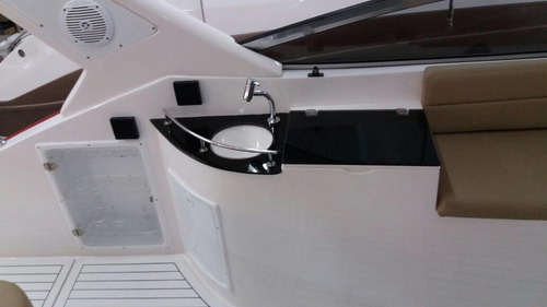 Imagem 7 de 8 de Lancha Fortmarine 310 Gabinada Com Motor 6.2 350hp Gasolina