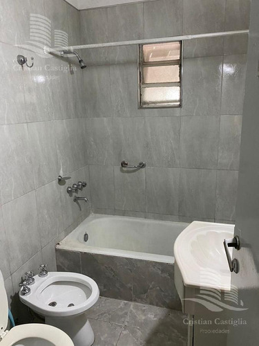 Imagen 13 de 17 de Venta- Ph Al Frente Con Patio - Villa Adelina - San Isidro - Zona Norte