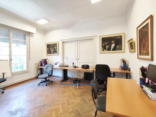 Alquiler O Venta - Dos Pisos De Oficinas - Centro