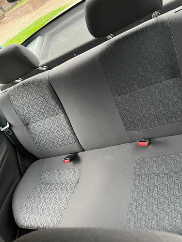 Chevrolet Corsa Classic 1.6 Gl Aa Dh 4P