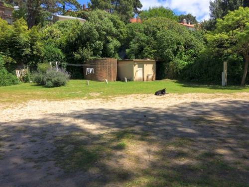 Imagen 18 de 18 de Departamento En Venta En Pinamar Centro. Año 2023