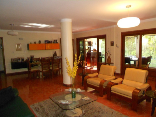 Imagen 12 de 30 de Venta Casa 2 Niveles, Hermosa, Cómoda, Impecable. Calle C Tepuy Caurimare.