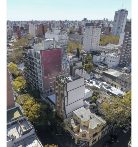 Imagen 2 de 11 de San Juan Y Oroño. Amplio Monoambiente. Categoría.