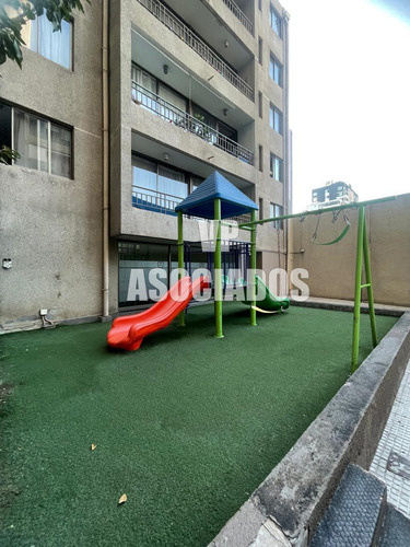 Departamento 2d Y 1b Piso 21 - Metro Ñuble.