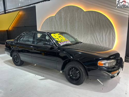 Toyota Camry 2.2 Le 16v Gasolina 4p Automático