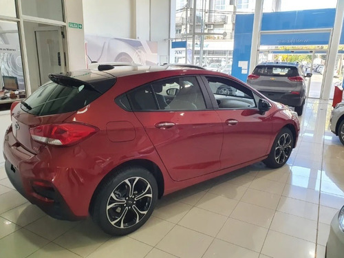 Chevrolet Cruze 5 1.4 Rs At 5 p
