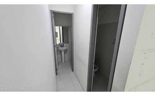 Comercial En Veracruz(bogota) Rah Co: 25-996