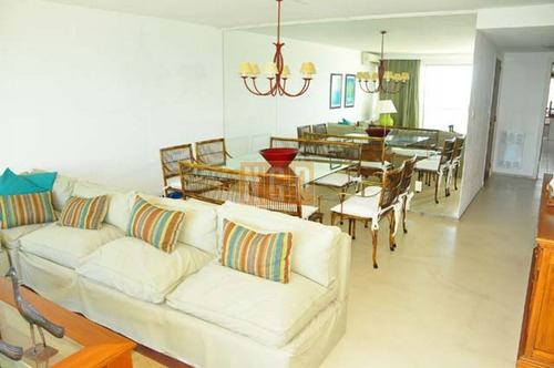 Imagen 9 de 30 de Apartamento En Mansa, 3 Dormitorios
