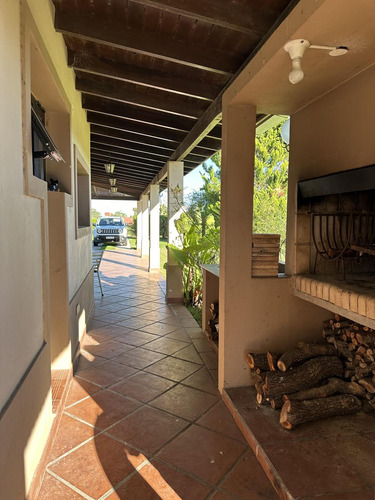 Casa En Pueblo General Belgrano