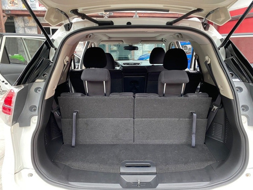 Imagen 14 de 15 de Nissan X-trail 2015 2.5 Advance 3 Row Mt