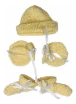 Comprar Escarpines, Manoplas Y Gorrito Tejido A Mano Para Bebé.