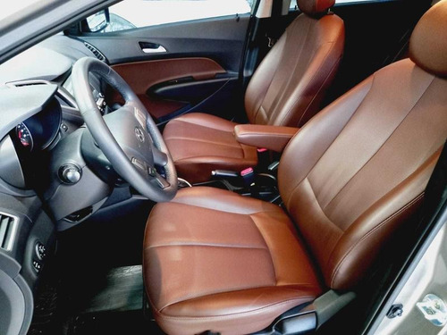 Imagem 8 de 13 de Hyundai Hb20x 1.6 16v Premium Flex 4p Automático 2018/2019