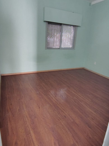 Departamento Tipo Ph 2 Ambientes Con Patio Brandsen 4755 Ciudadela