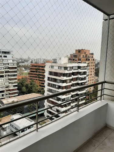 Departamento En Arriendo De 2 Dorm. En Las Condes