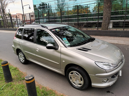 Peugeot 206 1.6 Sw Xs Premium