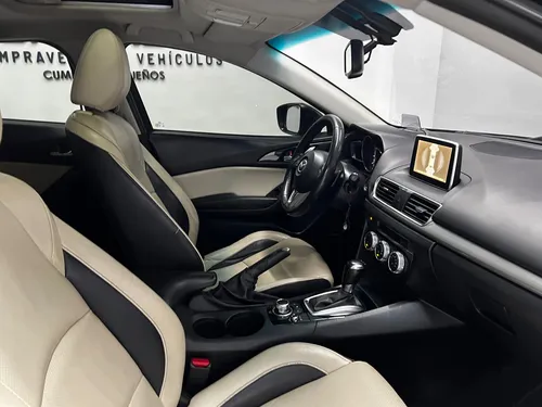 Mazda 3 2.0 Grand Touring