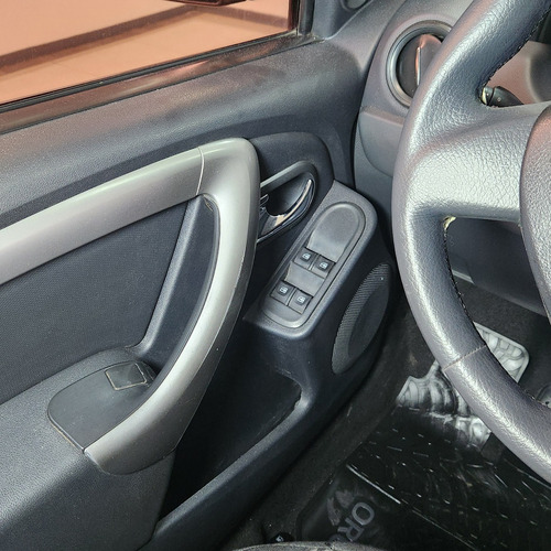 Renault Duster Oroch 1.6 Outsider