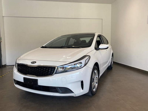 Imagen 1 de 14 de Kia Forte Lx T/m 4 Puertas