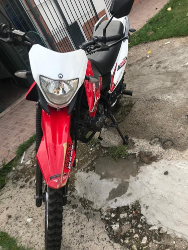 Imagen 6 de 6 de Motomel 2017