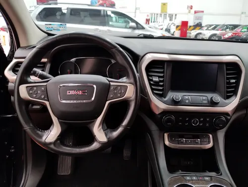 GMC Acadia 3.6 Denali At