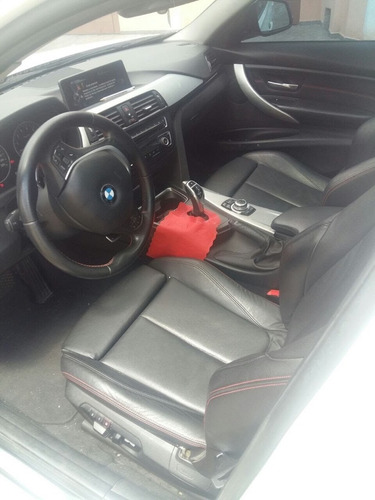 Bmw 328 I Completa. Carro De Leilão Ano 2014