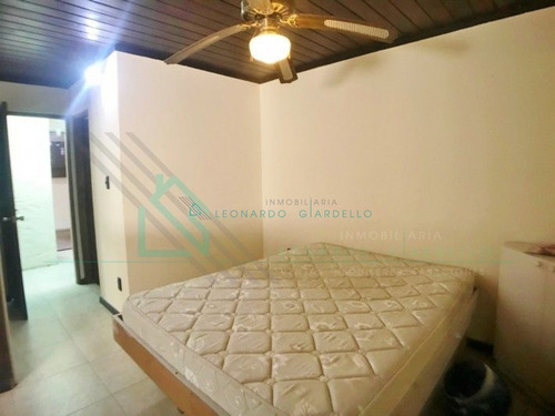 Imagen 26 de 27 de Colonia - Buen Apartamento De 2 Dormitorios Y Mono-ambiente Con Ingreso Independiente