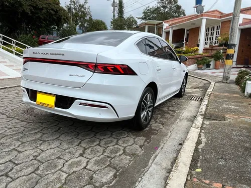 BYD Quin Plus 1.5 Dm-I