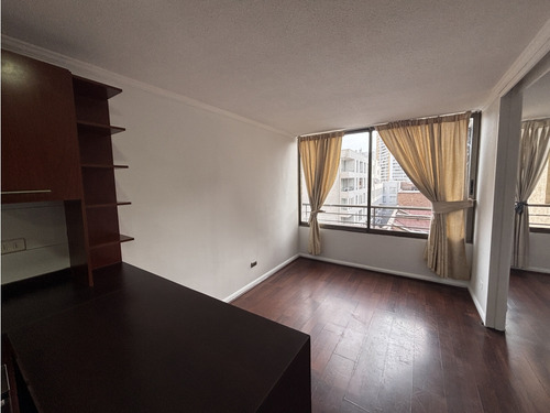 Arriendo 1 Dorm, Calle Marín Santiago