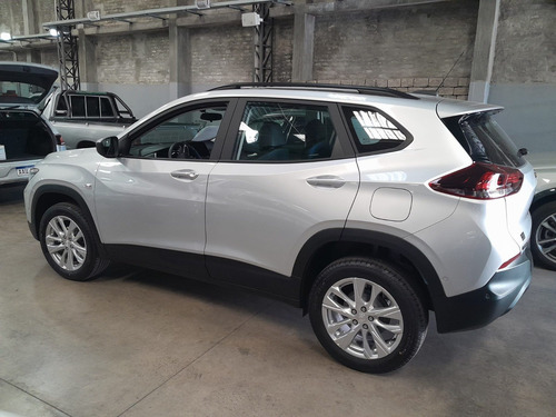 Imagen 4 de 7 de Alquiler De Camionetas Suv- Chevrolet Tracker - Teamrentacar