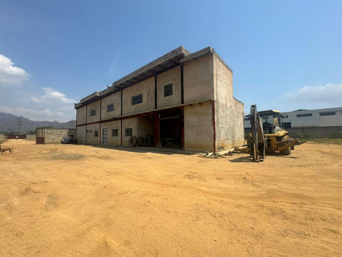 229837 Venta De Terreno Con Galpon En Guacara