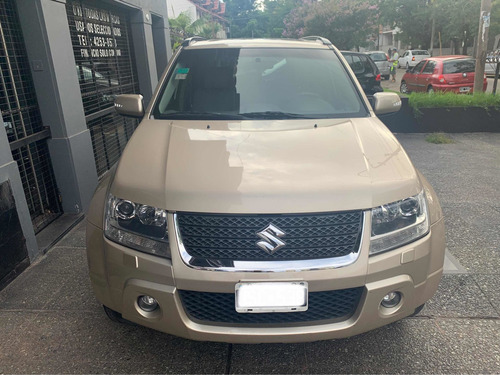 Suzuki Grand Vitara 2.4 Jiii 2011