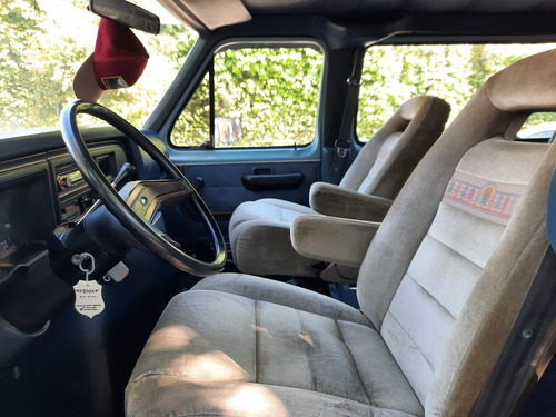 Imagen 9 de 16 de Ford Econoline Club Wagon Xl V8 7.3 Diesel At 1990