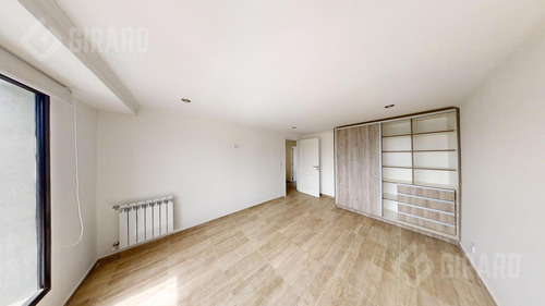 Triplex De 4 Ambientes A Estrenar En Villa Primera, Patio Y Parrila